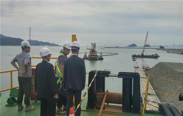 BPA, 청렴시민감사관 부산항신항 현장점검 실시