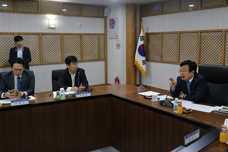 서병수 부산시장, 부산항 항만업계 관계자 격려