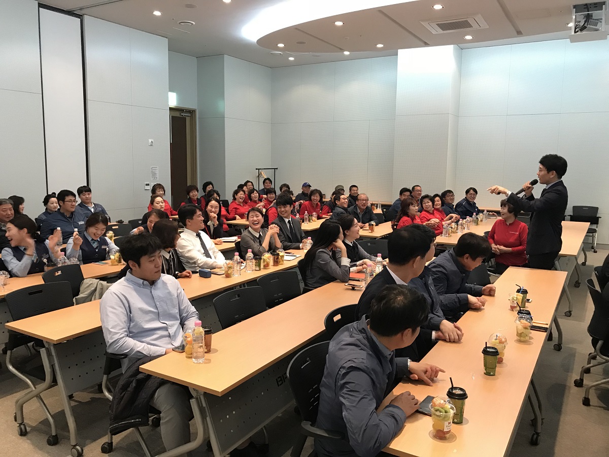 부산항 국제여객터미널 종사자 CS 교육 실시