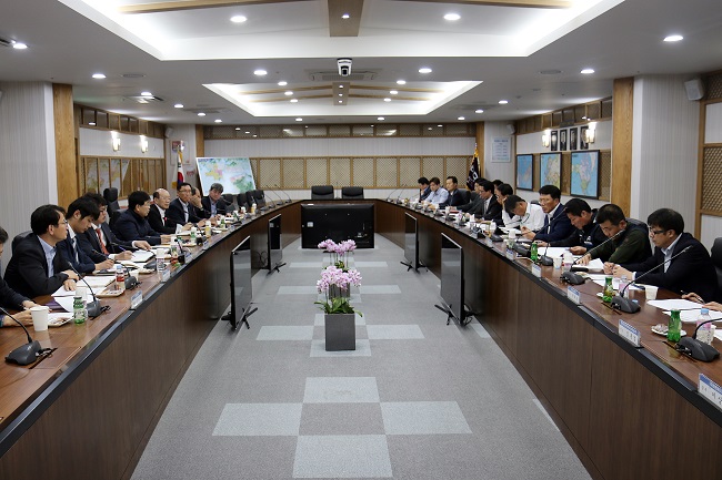 부산항‘컨’ 운전기사의 고질적인 민원 해결된다!