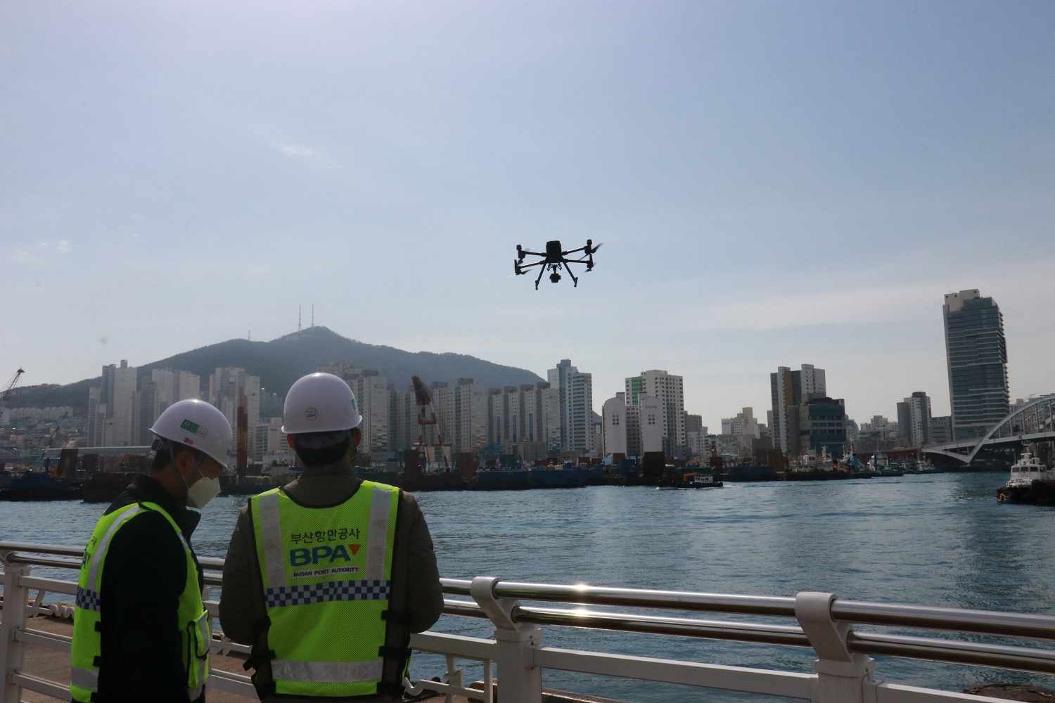부산항만공사, 드론으로 집단계류지 안전점검도 스마트하게