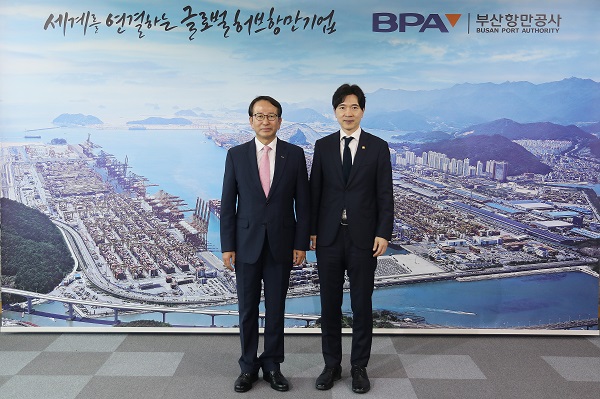 해양수산부 박성훈 차관 부산항 현장 점검