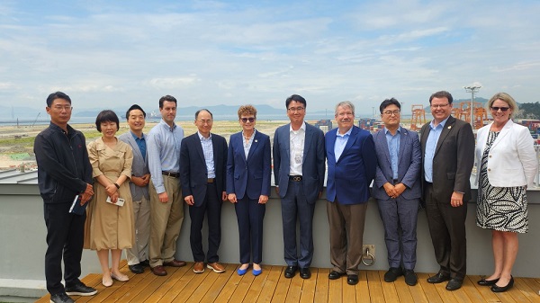 美 해사청장, 부산신항 홍보관 및 신항6부두 방문