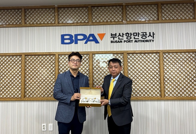 태국 교통부, 일본 돗토리현 관계자들 부산항 벤치마킹
