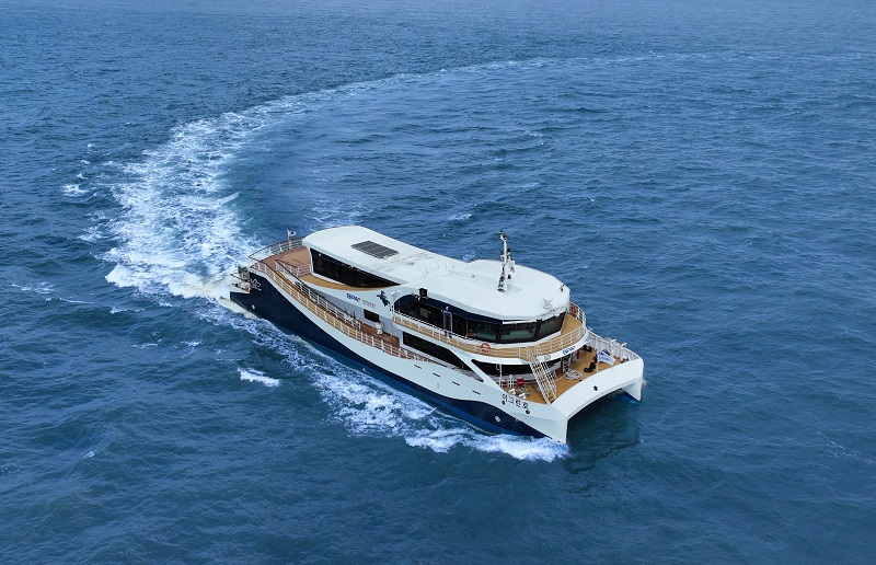 부산항 신규 친환경 항만안내선 e-그린호 취항식 개최