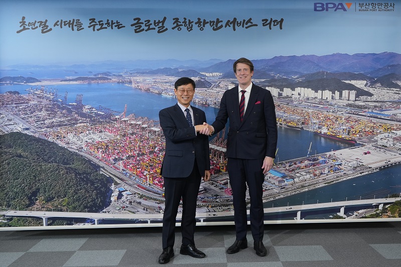 북극경제이사회 사무총장, 부산항만공사 내방