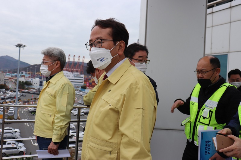 BPA 강준석 사장, 임원들과 함께 신항 현장 점검 실시